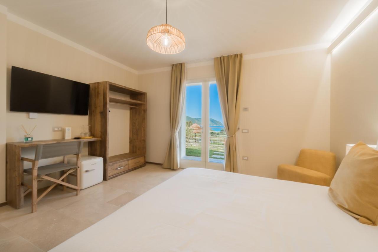 Bnb Il Grecale Lacona Exteriör bild